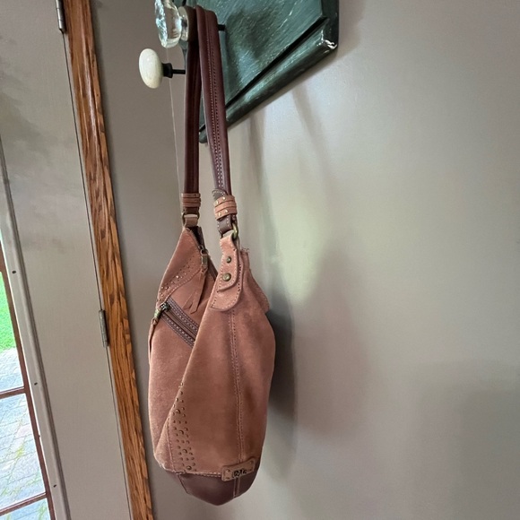 The Sak Soft Brown Suede Shoulder Bag - Picture 5 of 10